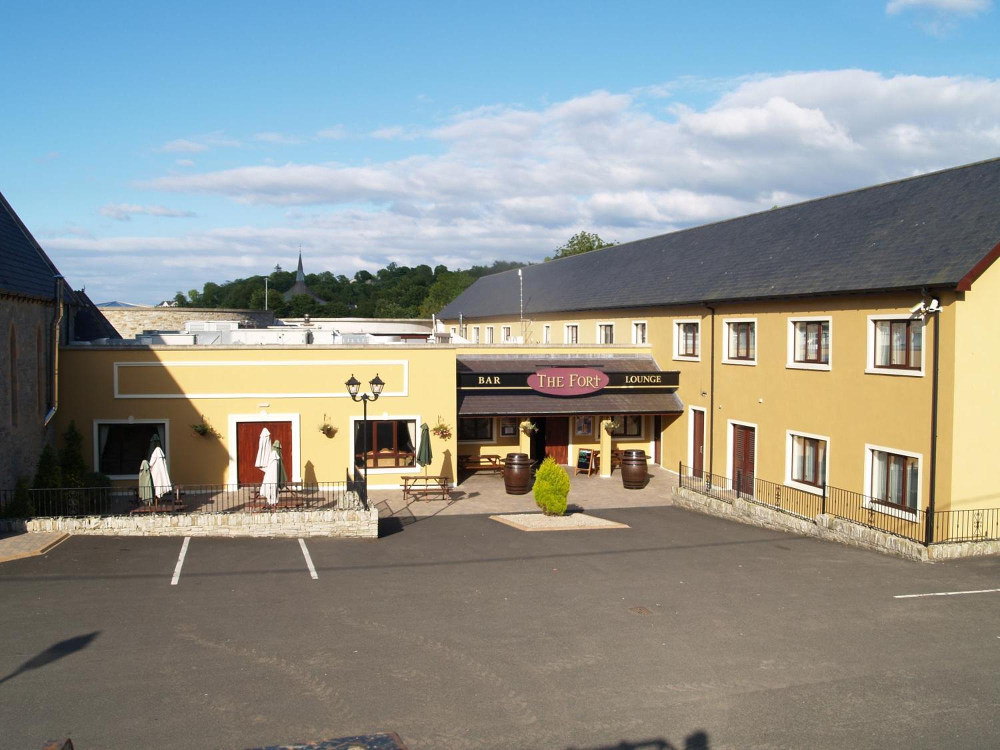 An Grianan Hotel Burt Exterior foto